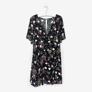 Torrid Floral Midi Dress Size 1X Black Rayon Faux Wrap Plus Size Boho Summer